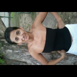 Emilia Aguirre Photo 22