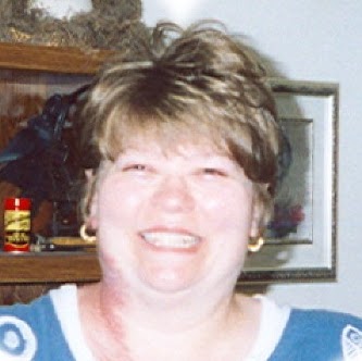 Linda Irwin Photo 30