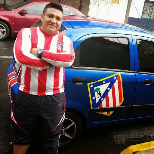 Enrique Vazquez Photo 40