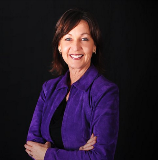 Eileen Williams Photo 11