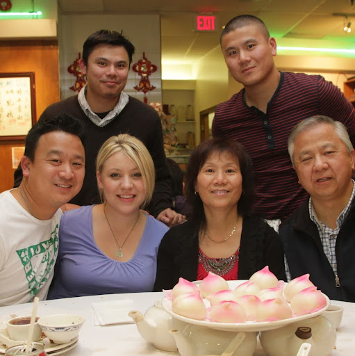 Ellen Ho Photo 29