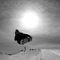 Martin Gomez Photo 34