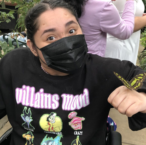 Veronica Perez Photo 16