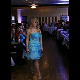 Sarah Cloutier Photo 9