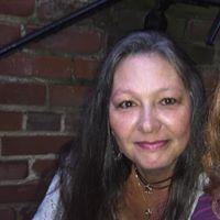 Cindy Grimes Photo 12