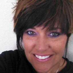 Therese Williams Photo 29
