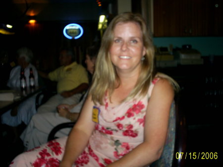 Lisa Hess Photo 26