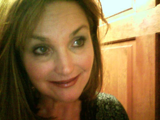 Annette Davis Photo 24