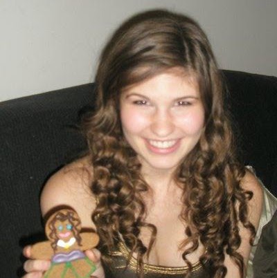 Jessica Simons Photo 12