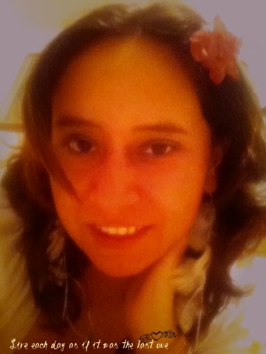 Laura Perez Photo 26
