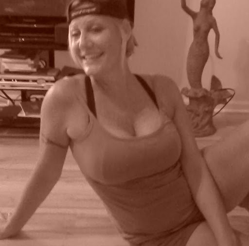 Laurie Baldwin Photo 19