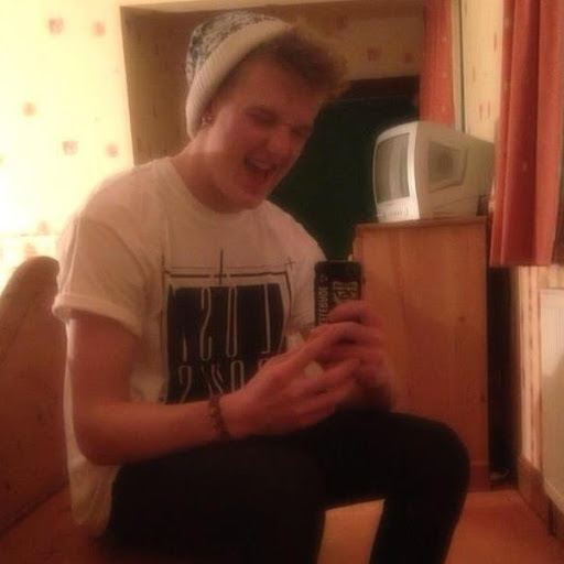 Bradley Ward Photo 15