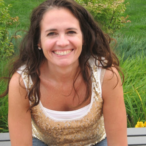 Kate Lucey Photo 24