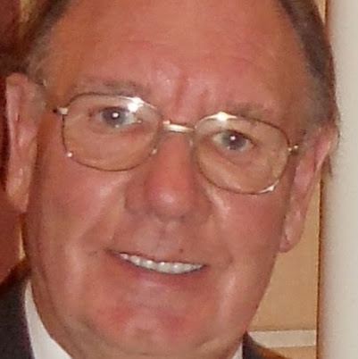 Ernest Davies Photo 17