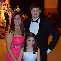 Kellie Hebert Photo 20