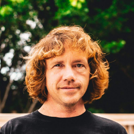 Andrew Mayfield Photo 19