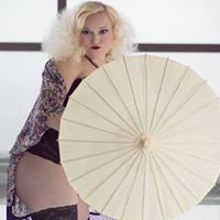 Emily Duke Photo 27