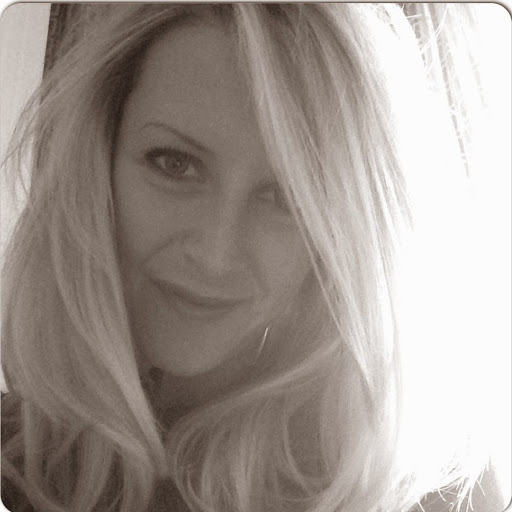 Jennifer Colvin Photo 54
