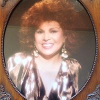 Betty Lopez Photo 14