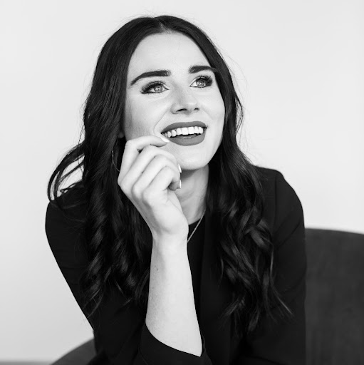 Rebecca Donnelly Photo 4