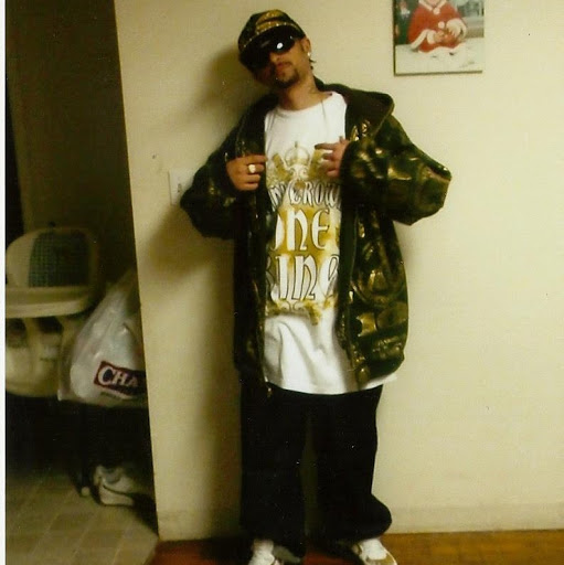 Lionel Robinson Photo 12
