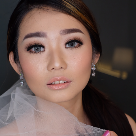 Julia Liu Photo 35