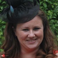 Deborah Healy Photo 26