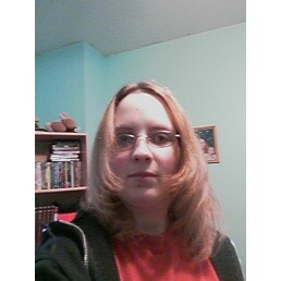 Laura Schultz Photo 27
