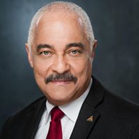Stanley Hunter Photo 15