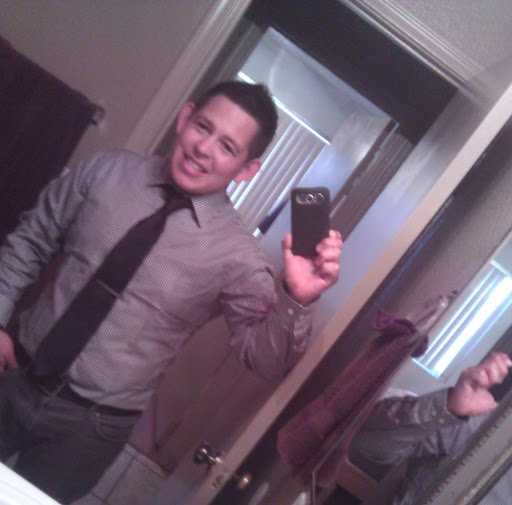 Alex Gonzalez Photo 36
