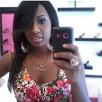 Renee Lockhart Photo 19