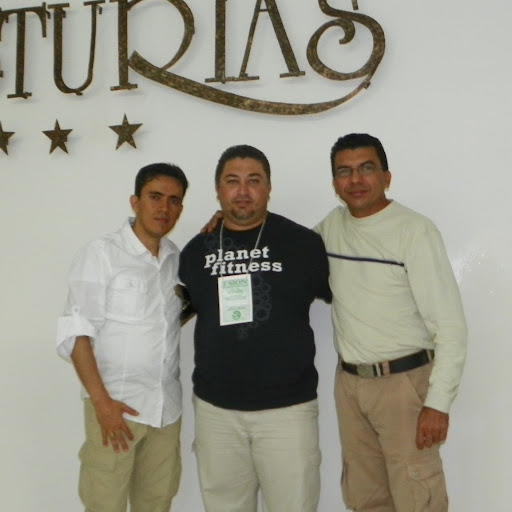 Miguel Marquez Photo 26