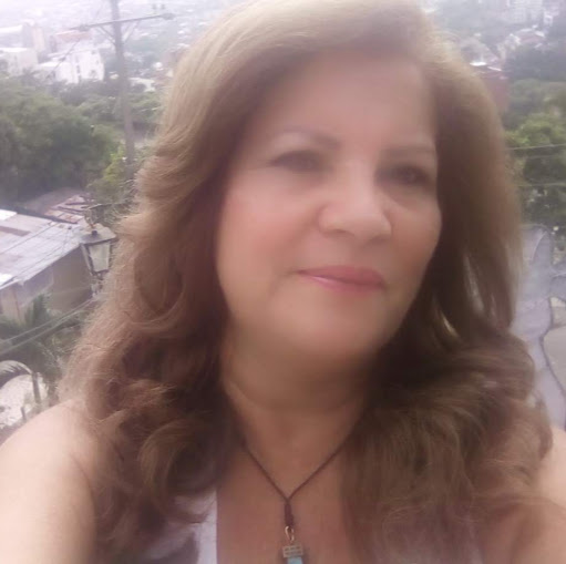 Nidia Gonzalez Photo 30