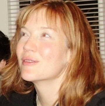 Angela Peck Photo 34