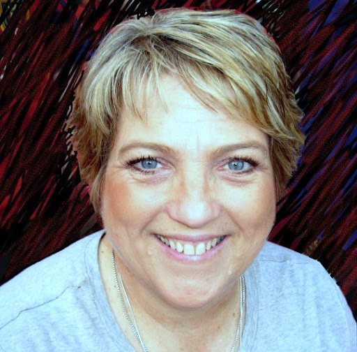 Debra Collett Photo 19
