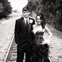 Stephanie Matthews Photo 29