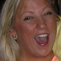 Valerie Evans Photo 35