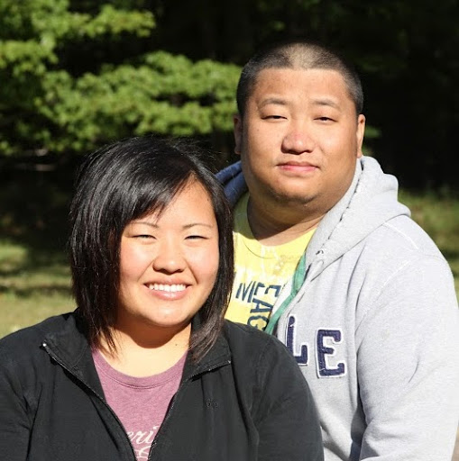 Julie Vang Photo 19