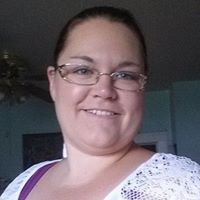 Lisa Hopkins Photo 23