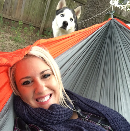 Emily Shackelford Photo 20