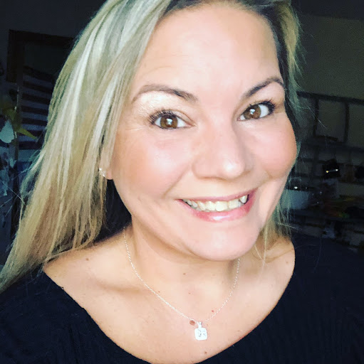 Nicole Clark Photo 36