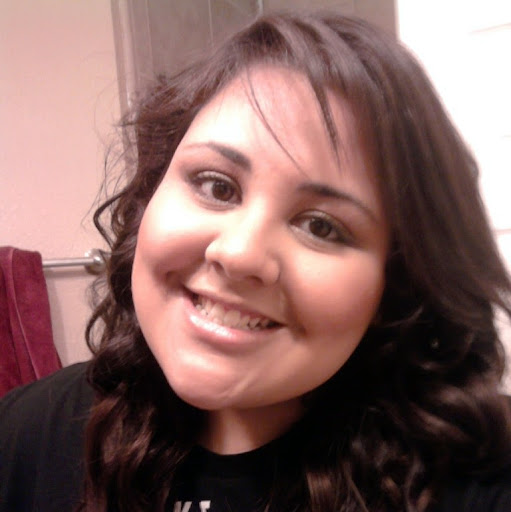 Alicia Torres Photo 10