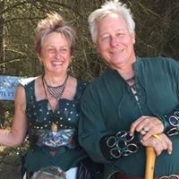 Linda Hecker Photo 24