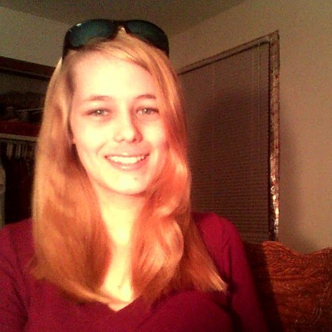 Gabrielle Hoffman Photo 15