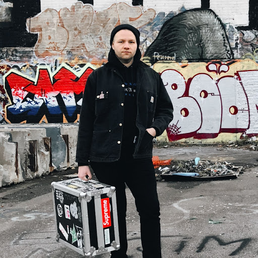 Christopher Heath Photo 19