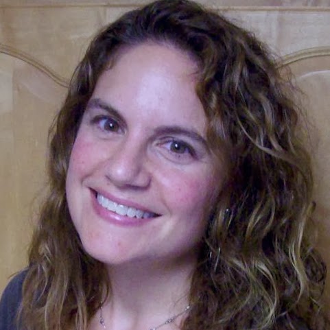 Laura Marshall Photo 29