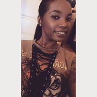 Leah Mitchell Photo 28