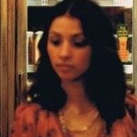Linda Valenti Photo 19