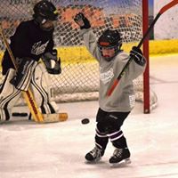 Angela Curtiss Photo 2