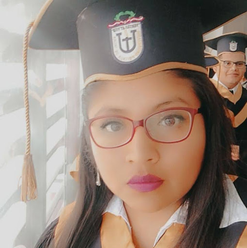 Gloria Medina Photo 28